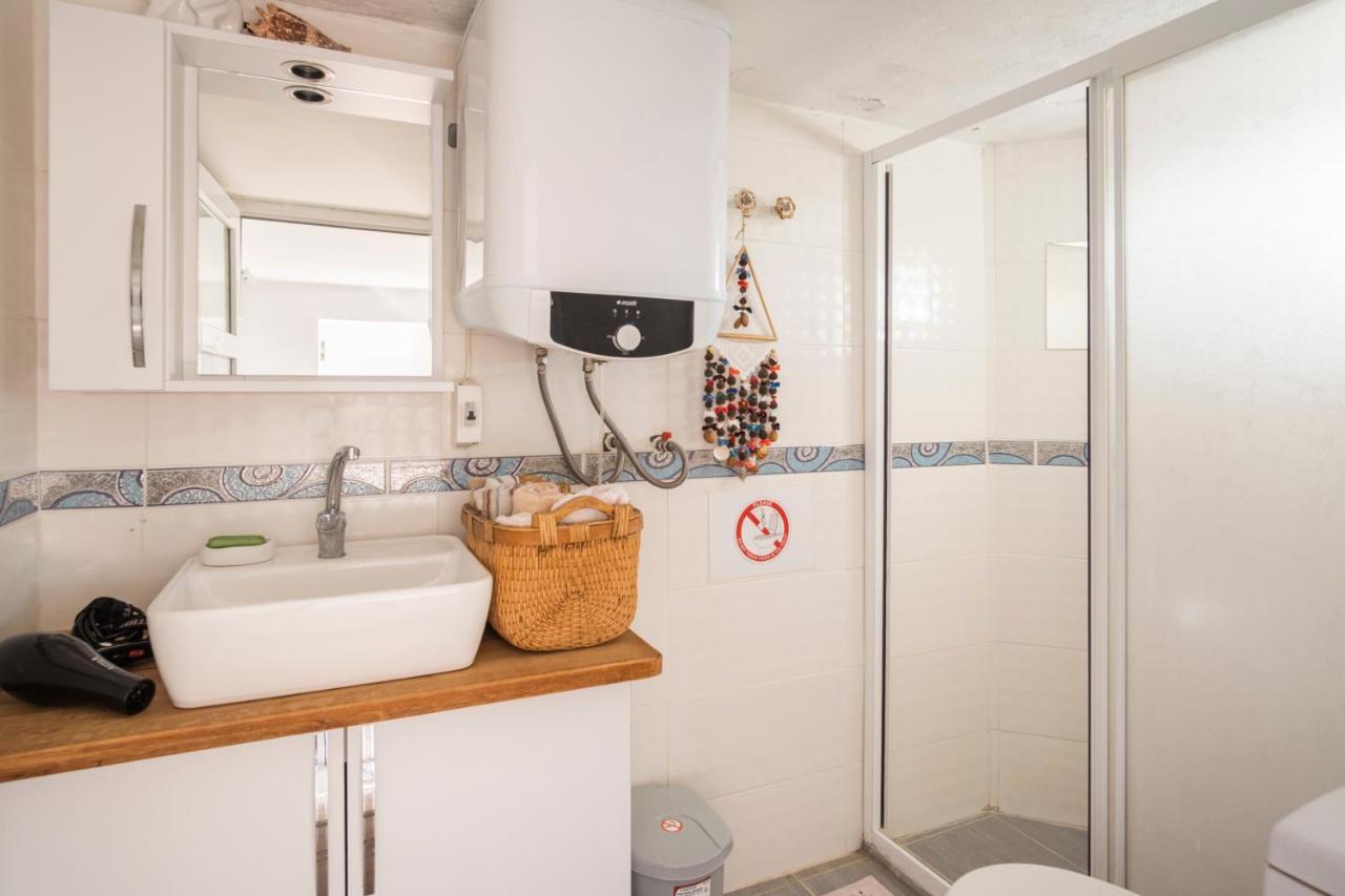 Central, Cozy, 15 Min Walk To The Beach, Fast Wi-Fi, Free Parking, 4Ppl Бодрум Экстерьер фото