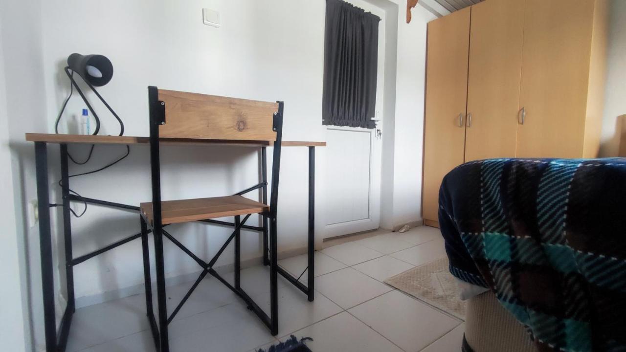 Central, Cozy, 15 Min Walk To The Beach, Fast Wi-Fi, Free Parking, 4Ppl Бодрум Экстерьер фото