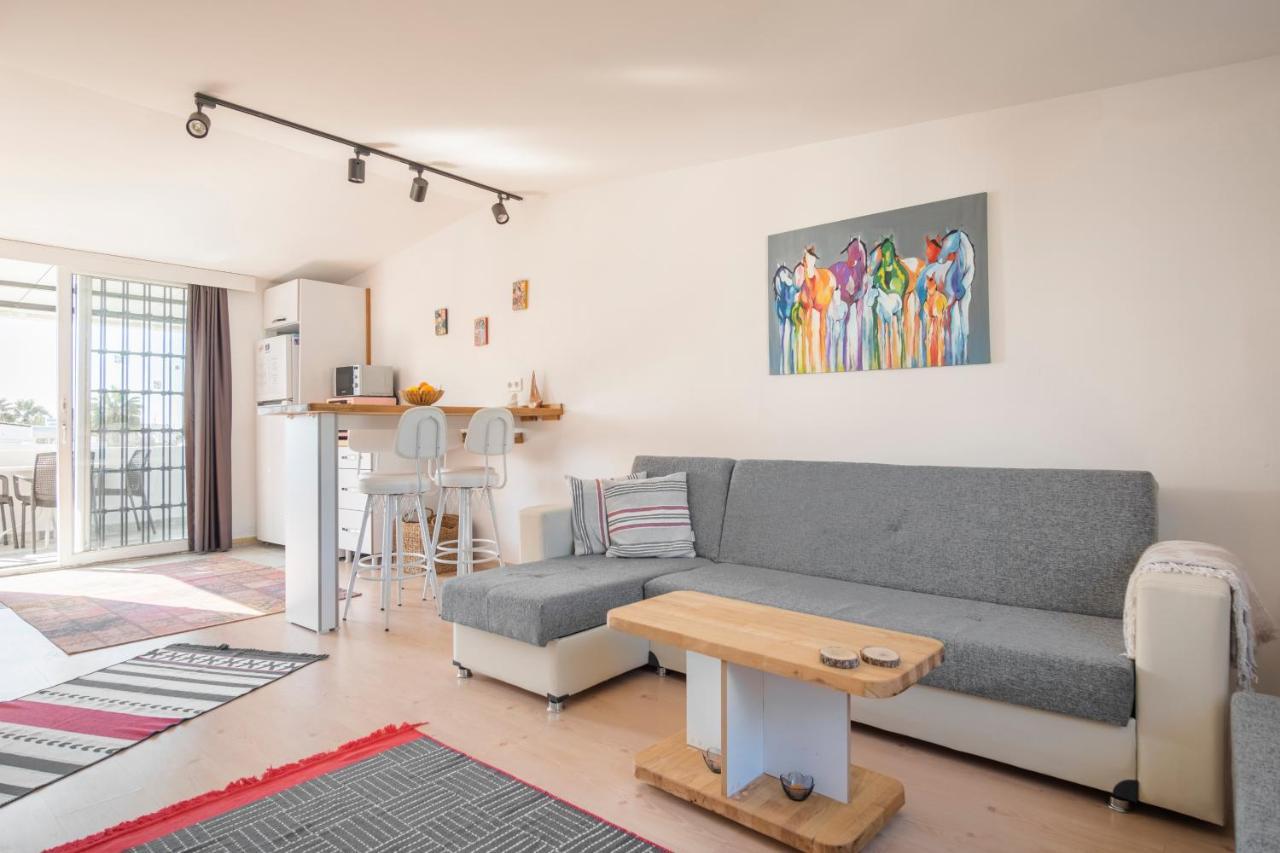 Central, Cozy, 15 Min Walk To The Beach, Fast Wi-Fi, Free Parking, 4Ppl Бодрум Экстерьер фото